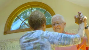 Steve and Linda White dancing